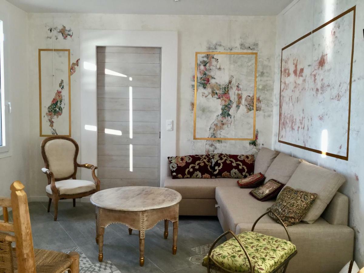 Apartment Malmousque Cabanon 45 M2 Sur L'eau Marseilles